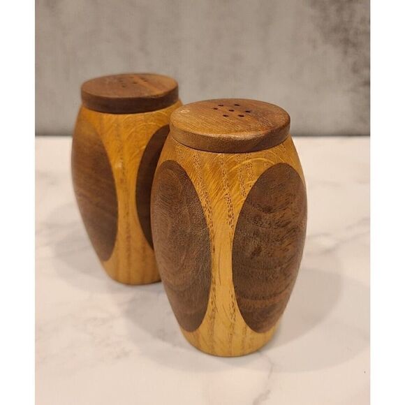 Multi Wood Round Barrel Salt /Pepper Shakers 3.5" Cork Closure Mid-Century Retro - Picture 1 of 5